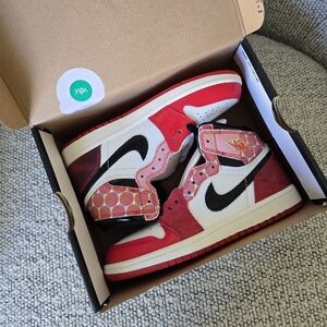 NEW IN BOX Nike Air Jordan 1 Retro High OG Spider-Man Across The Spider-Verse 3